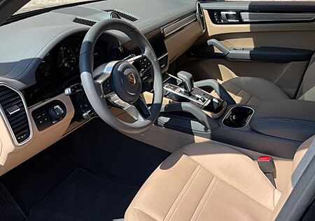 Porsche Cayenne E-Hybrid Platinum Edition Panorama Dach