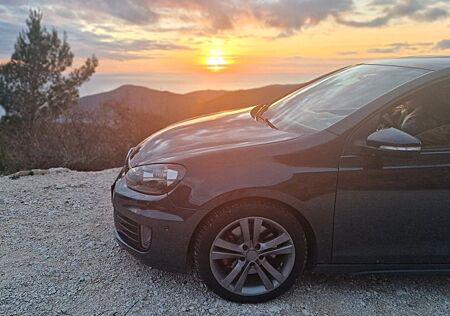 VW Golf Volkswagen 2.0 TDI GTD GTD