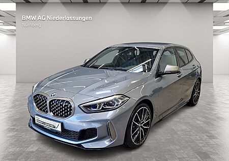 BMW M135i xDrive LiveCockpitProf PDC Sportsitze LED