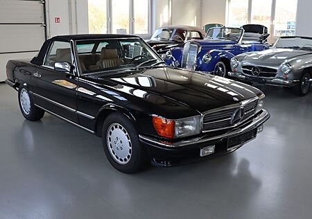 Mercedes-Benz SL 560 560 SL R107 sehr guter Zustand
