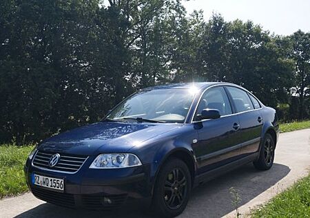 VW Passat Volkswagen 3bg 1.8 T Comfortline *TÜV NEU*