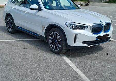 BMW iX3 80KWH IMPRESSIVE Auto IMPRESSIVE