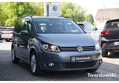 VW Touran Volkswagen Comfortline 1.6TDI NAVI AHK PDC SHZ KLIMA