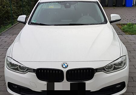 BMW 320d xDrive Touring -