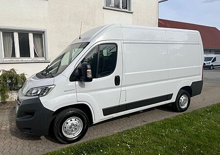 Fiat Ducato Hochr.-Kasten 35 L2H2 KAMERA TEMPOMAT AHK