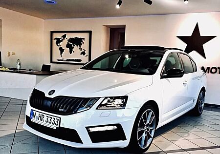 Skoda Octavia Lim. RS 2.0 TDI 4x4, LED, Pano, Full...