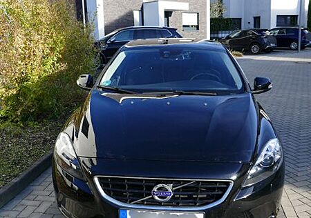 Volvo V40 You! T2 Beheizb. Frontsch. Digitale Instrumente