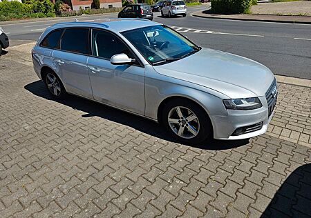 Audi A4 Avant Attraction 2,7 TDI V6