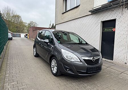 Opel Meriva B 150 Jahre --tüv neu -2 hand