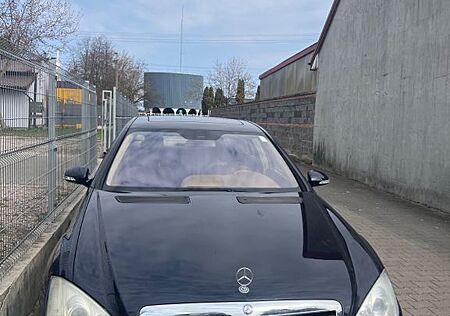 Mercedes-Benz S 550 RWD V8 import from