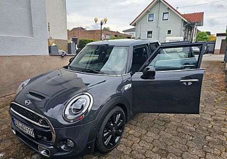 Mini Cooper SD Cooper S