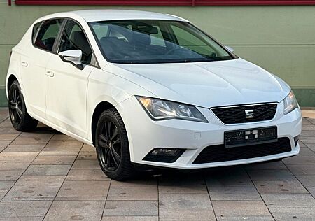 Seat Leon Style *ServiceNeu*Scheckheftgepflegt*8Fach*