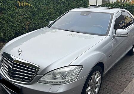 Mercedes-Benz S 350 BlueTEC -