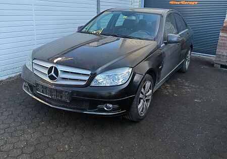 Mercedes-Benz 200 C200 Kompressor w204 TÜV Neu