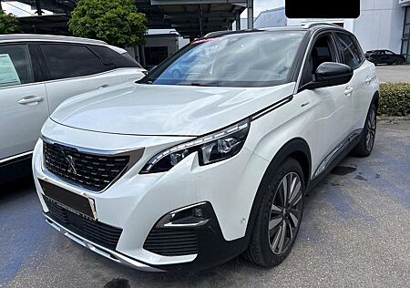 Peugeot 3008 Hybrid4 300 GT Pano/Navi/Massagesitze