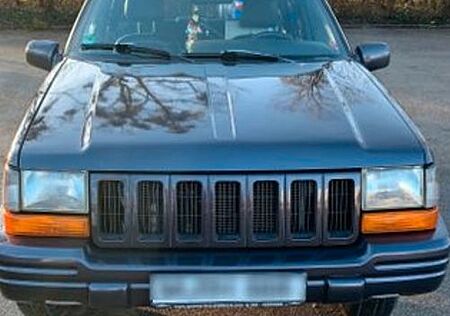 Jeep Grand Cherokee Limited 5.2 Auto Limited 1. Hand