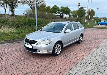 Skoda Octavia 2.0 TDI DSG Elegance Combi Elegance