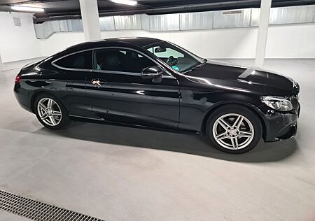Mercedes-Benz C 180 Coupé Automatik 7G-Tronic Plus