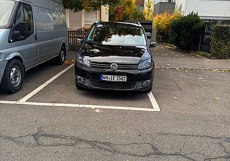 VW Touran Volkswagen 2.0 TDI 125 kW DSG Highline Highline