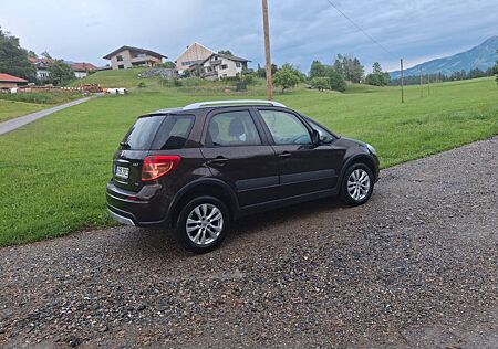Suzuki SX4 Classic 1.6 VVT 4WD Club Club