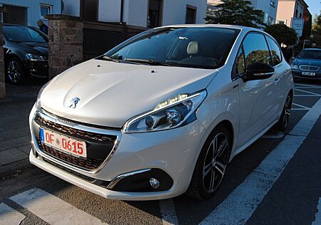 Peugeot 208 Allure 1.6 BlueHDi GT-LINE 120PS*NAVI*Euro6*