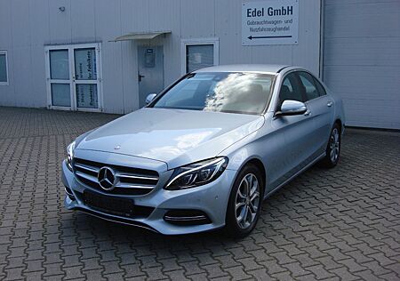 Mercedes-Benz C 200 CGI Lim. Avantgarde 7G-Tronic*Comand*LED*