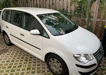 VW Touran Volkswagen 1.6 - 7 Sitzer