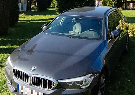 BMW 530d xDrive Touring; Topzustand; wenige Km