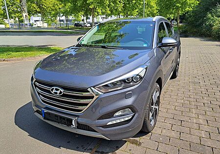 Hyundai Tucson 1.7 CRDi 2WD DCT Premium, AHK, Kamera