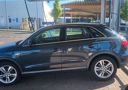 Audi Q3 2.0 TFSI 132kW quattro S tronic -