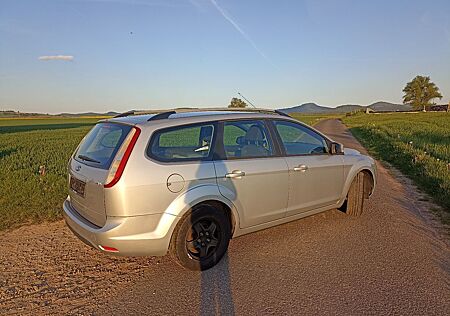 Ford Focus 1,6TDCi 80kW DPF Ambiente Turnier Ambiente
