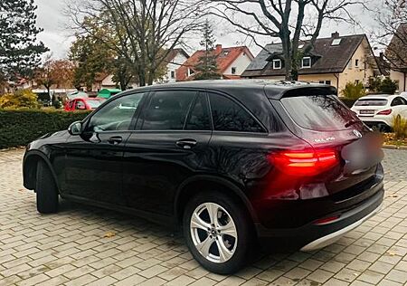 Mercedes-Benz GLC 250 4MATIC Autom. -