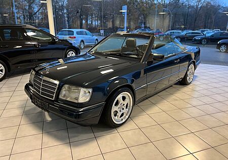 Mercedes-Benz E 200 Cabrio Final Edition Autom.Leder.Klima