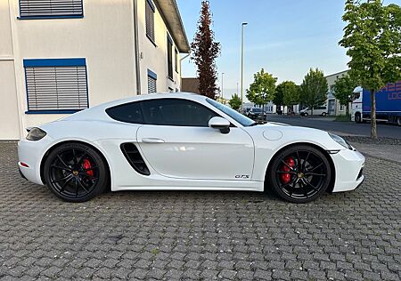 Porsche Cayman GTS 2.5 KlappenAuspuff LED Kamera Bose
