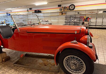 Triumph Andere