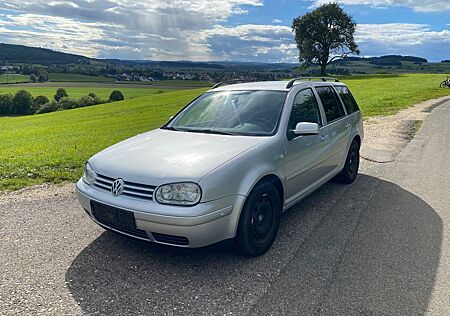 VW Golf Volkswagen 1.6 Variant Tüv neu