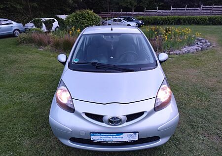 Toyota Aygo (X) Aygo AYGO Cool/VIELE NEUE TEILE