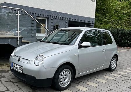 VW Lupo Volkswagen 3L Sonderedition, Top Zustand, TÜV NEU