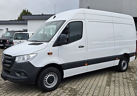 Mercedes-Benz Sprinter 317 Automatik Klima 360°Kamera AHK3,5t