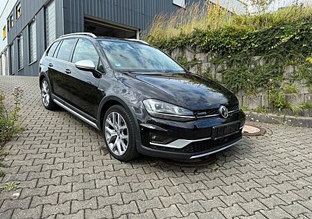 VW Golf Volkswagen VII Alltrack*4Motion*NAVI*PANO*ACC*CARPLAY