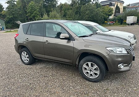 Toyota RAV 4 2,0-l-Valvematic 4x4 Life Life