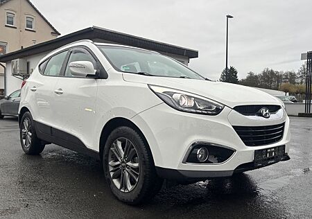 Hyundai ix35 FIFA World Cup Edition 2WD*TÜV27*LED*S-HEFT