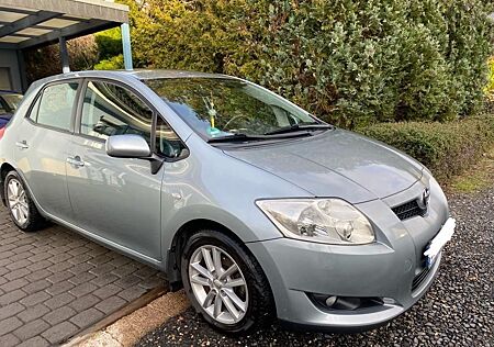 Toyota Auris 1.4