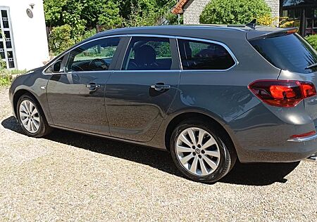 Opel Astra Sports Tourer 1.4 T INNOVATION