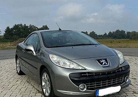 Peugeot 207 CC Filou 120 Filou