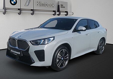 BMW iX2 xDrive30 M SPORT HeadUp 360° Lenkhzg HeadUp