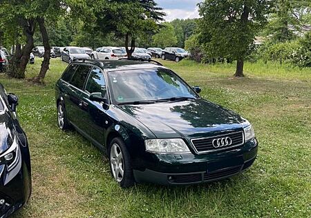 Audi A6 2.4 multitronic Avant -