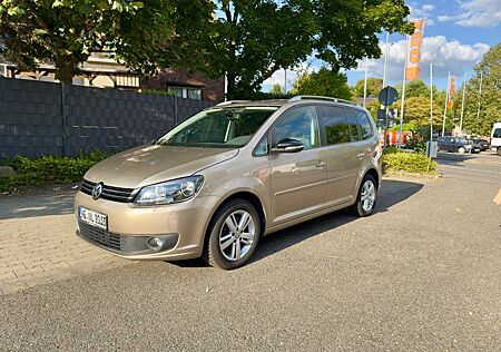 VW Touran Volkswagen 1.4 TSI MATCH - 2. Hand