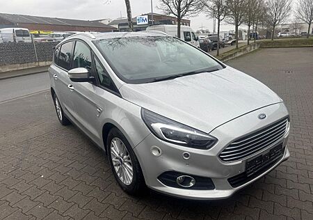 Ford S-Max 1 Jahr Garantie/ TÜV NEU /Kamera/NAVI/S...