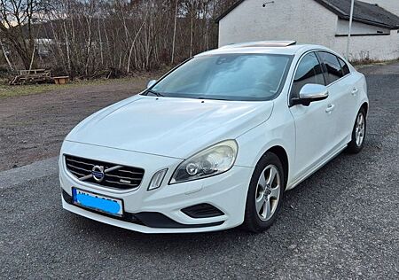 Volvo S60 D5 RDesign